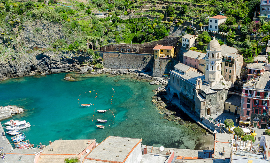 Luxury day tour to Cinque Terre, Liguria, with private driver