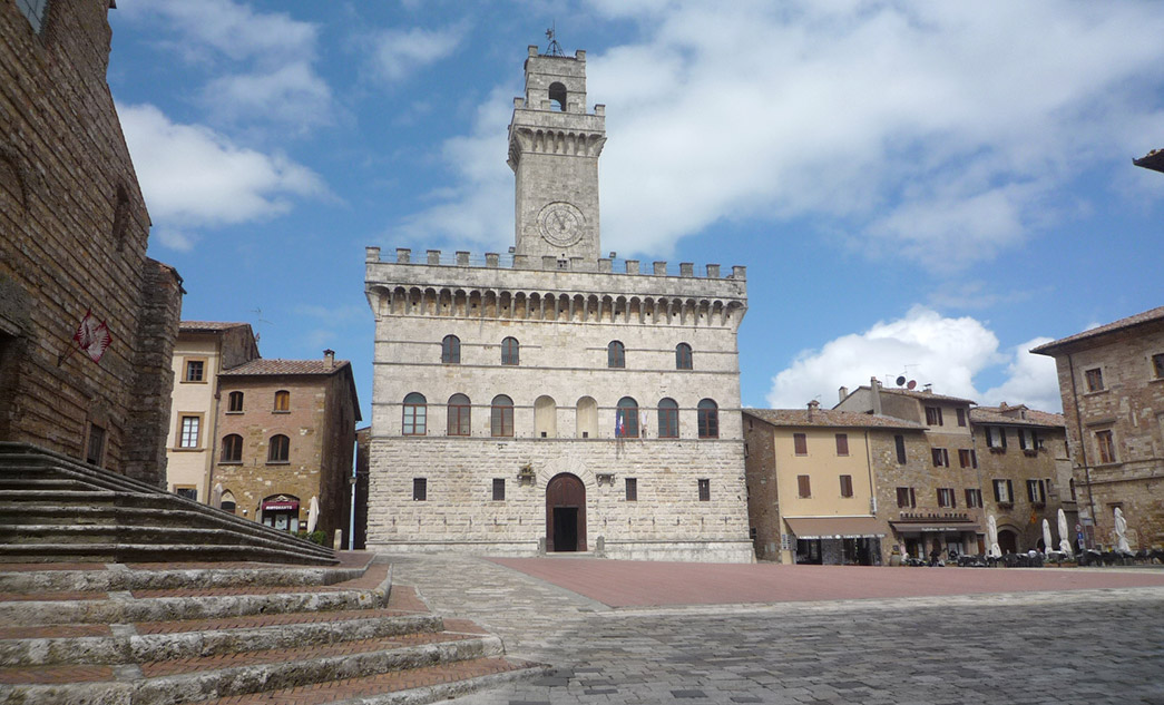 Tour del Nobile di Montepulciano | Degustazione di vini in Toscana