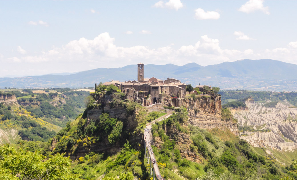 Noleggio con conducente, autista privato, tour, servizio taxi e navetta in Toscana